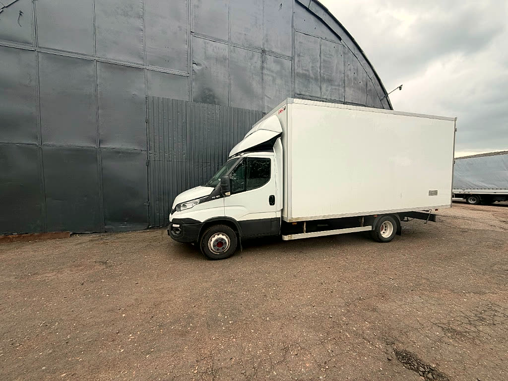 Изотерма Iveco Daily — грузоперевозки